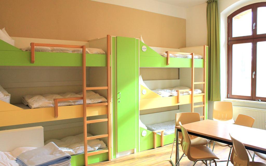 Younior-Hotel Stralsund Extérieur photo
